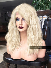 Load image into Gallery viewer, Lace Front Blonde Wig