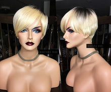 Load image into Gallery viewer, Short Blonde Wig